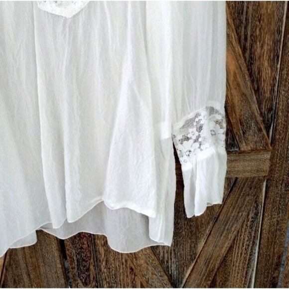Soft Surroundings Blouse Top Sz L White Lace Trim Flounce Sleeve V-Neck Feminine - Picture 2 of 13